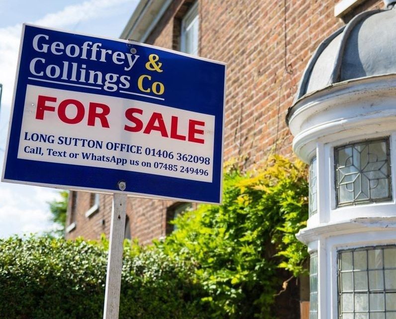 cropped-cropped-cropped-ForSaleinfrontofProperty-1-Edited.jpg